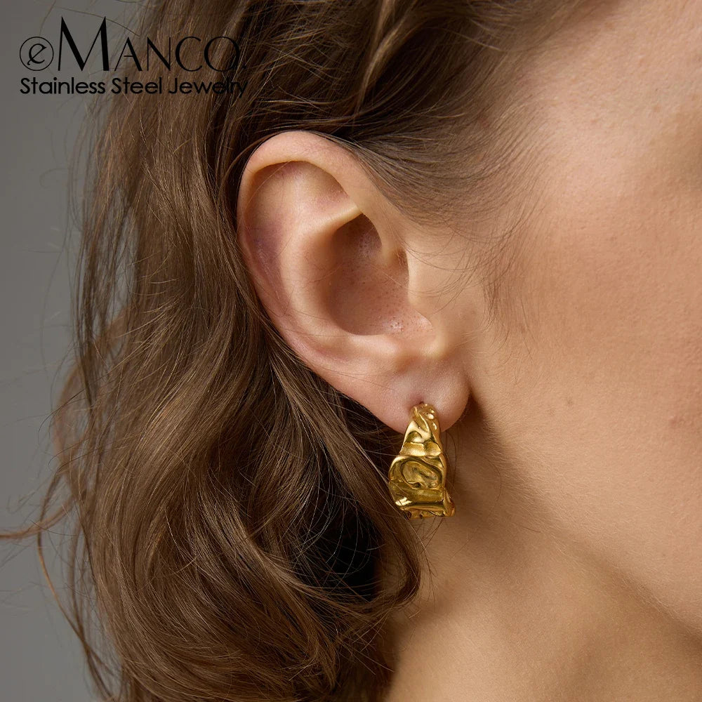 Emanco Earrings Light Luxury Retro Electroplated Fashionable Women's Earrings Personalized Abstract Pleated C-shaped Earrings
